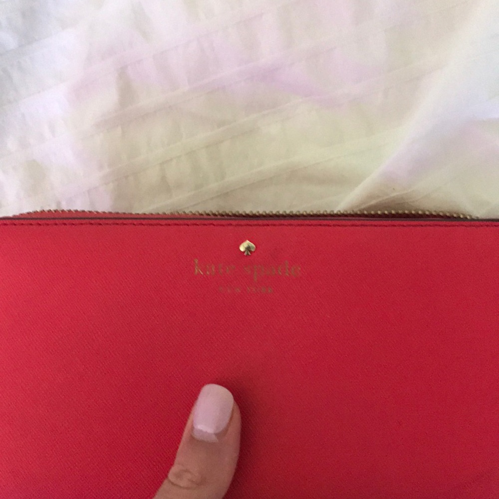 Kate Spade Wallet - Picture 4 of 5